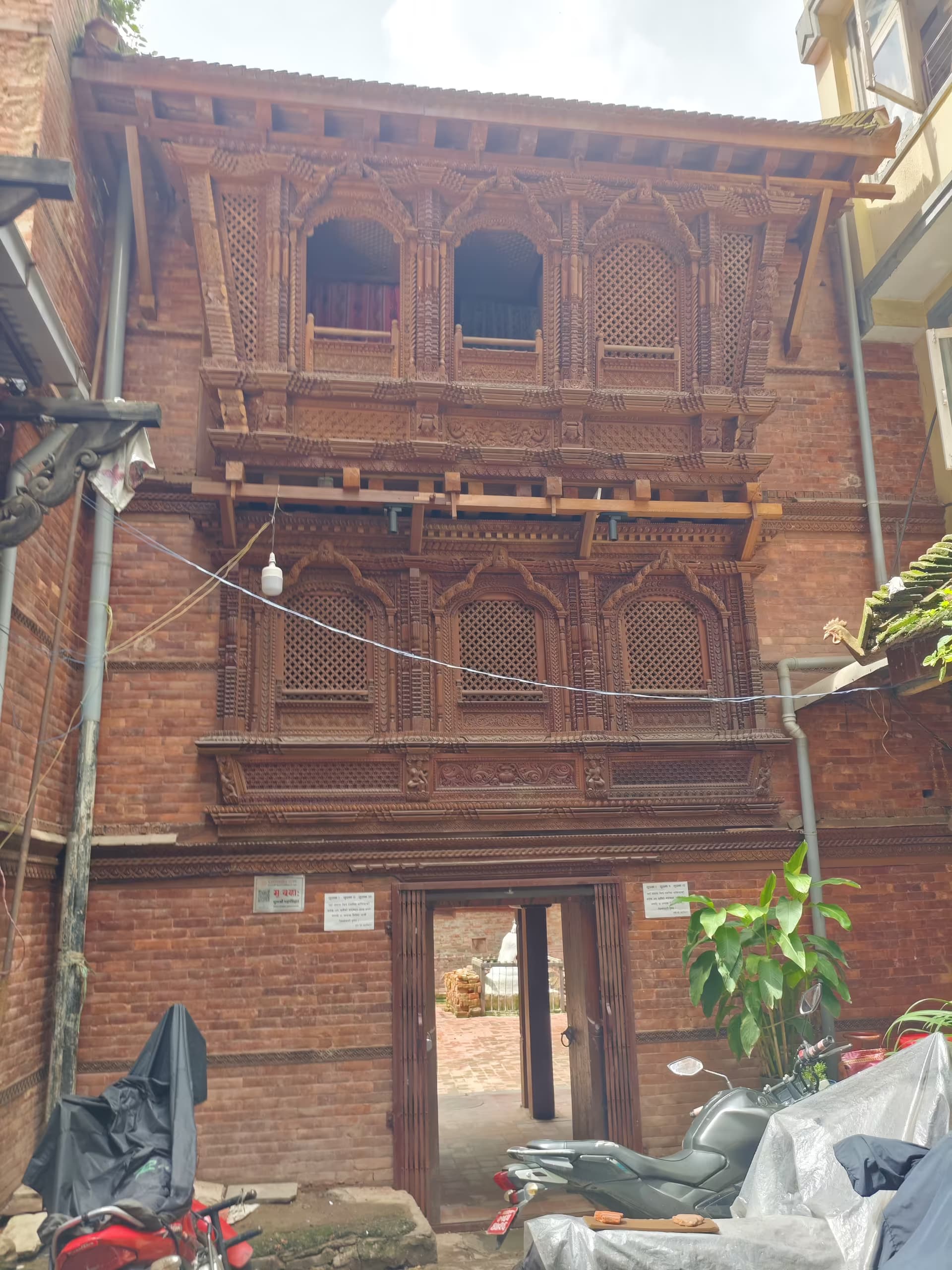 Mu Bahal (Mulashree Mahavihar), a Newar Buddhist monastery courtyard in Watu Tole, Kathmandu