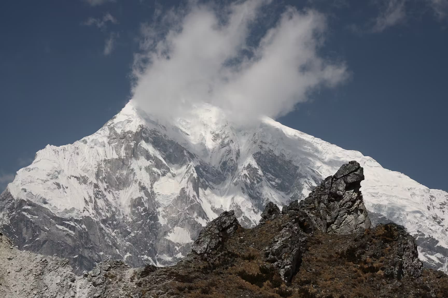 Langtang Lirung